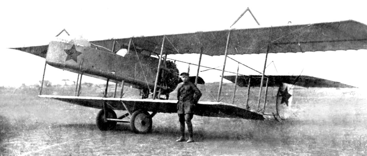 "Фарман" -самый распротраненный аэроплан Красной армии в начале Гражданской войны