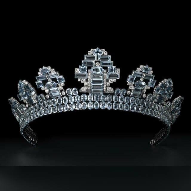 Cartier покажет королевские украшения на выставке в Лондоне  