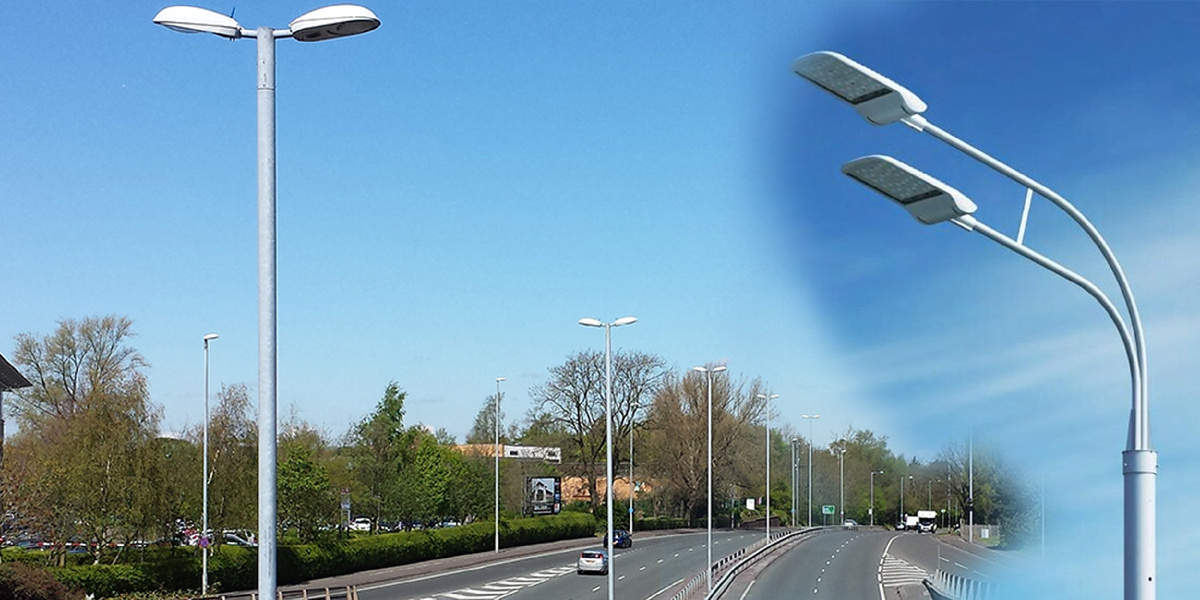 Опоры освещения разных типов устанавливаются на автомагистралях