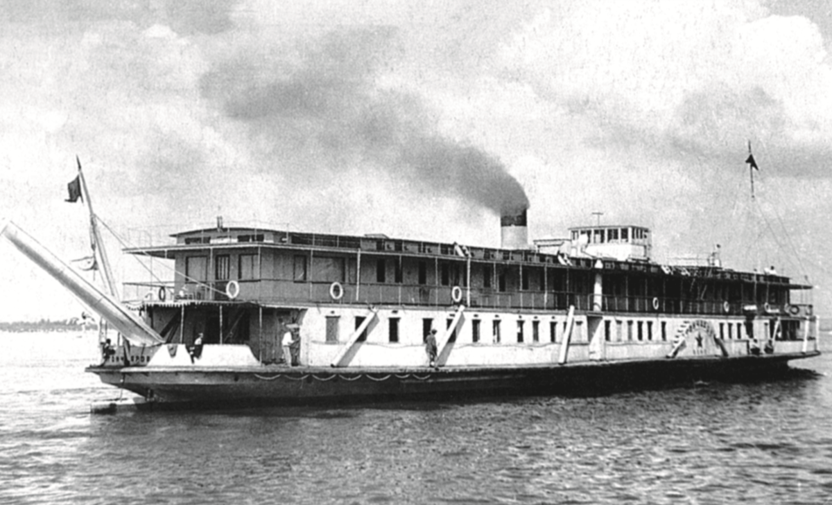Пассажирский пароход «Гончаров» — плавучий госпиталь №54
