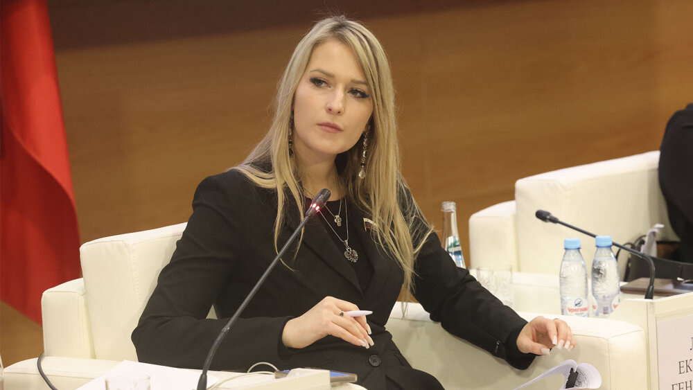 Депутат Государственной Думы РФ Яна Лантратова. Источник фото: spravedlivo.ru