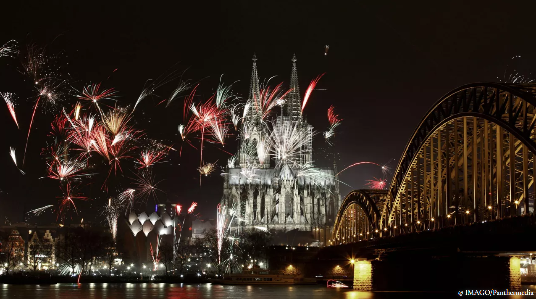 https://www.merian.de/deutschland/silvester-deutschland-feiern-orte-hamburg-berlin