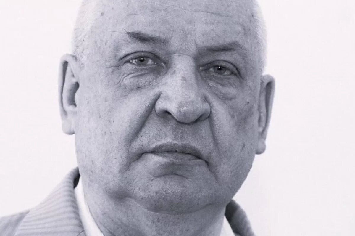    Валерий Павлов посмертно награжден наградой Псковской области