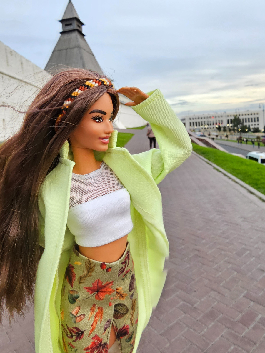 Смотрю на это фото Клементины, и мне снова холодно, это ей ветер не страшен