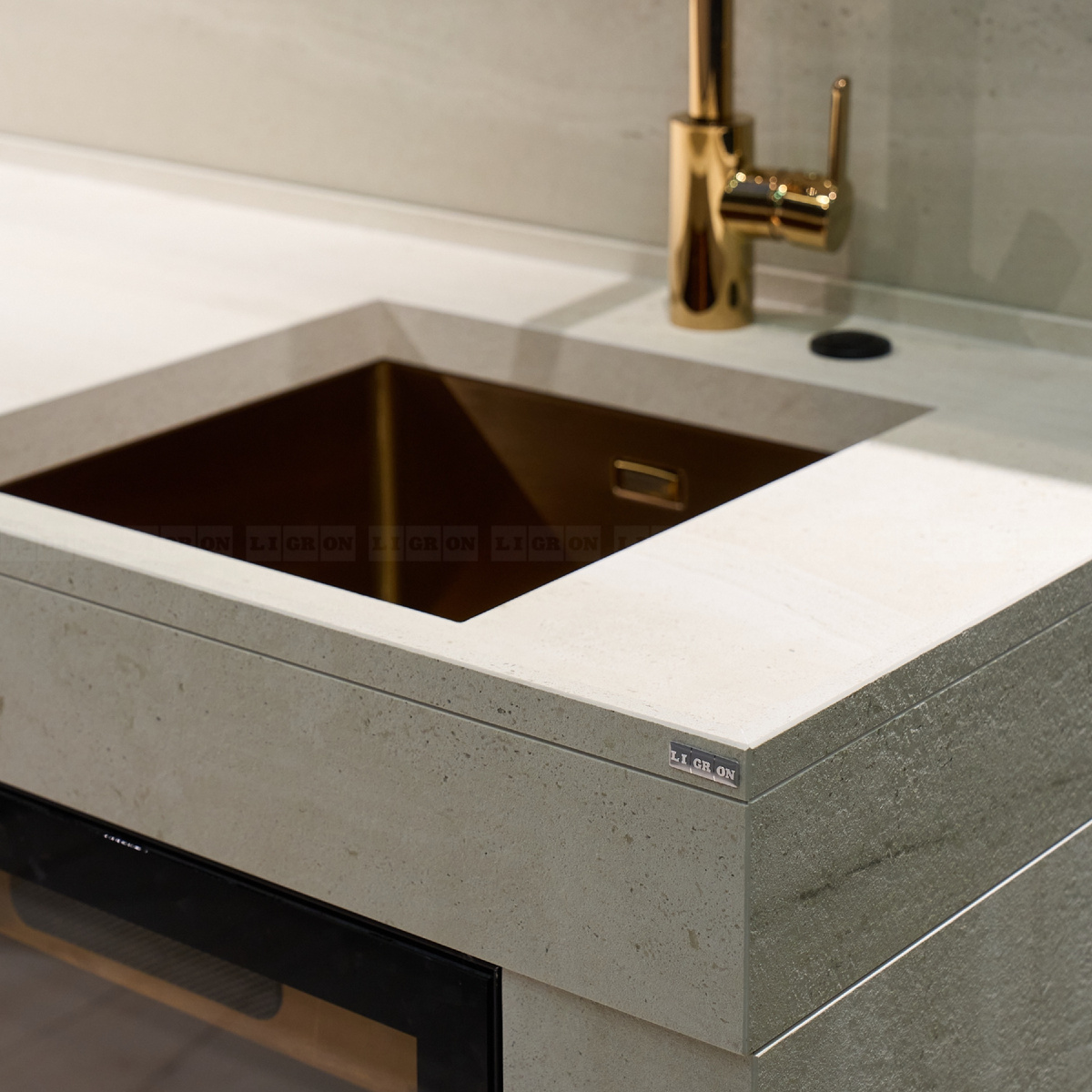 Столешница из керамики в декоре 2581 Травертино венето