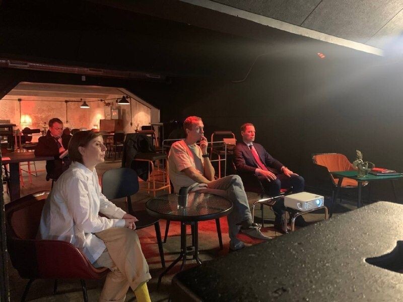 Листайте вправо, чтобы увидеть больше изображений