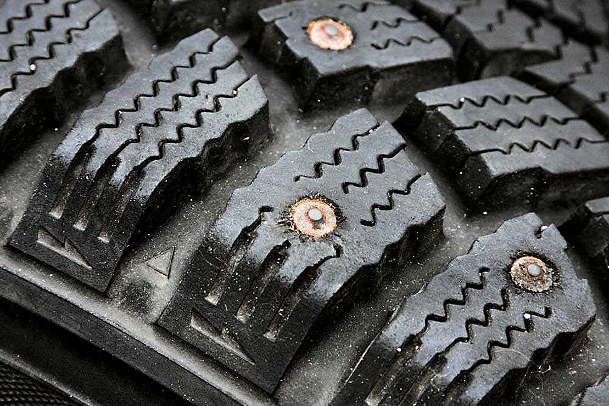 Обратите внимание на центральную часть шипа. Она почти полностью изношена.