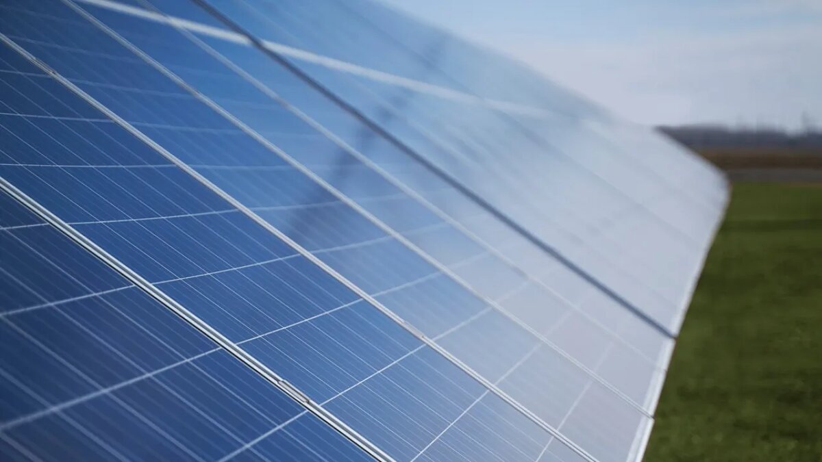    Солнечные батареи.