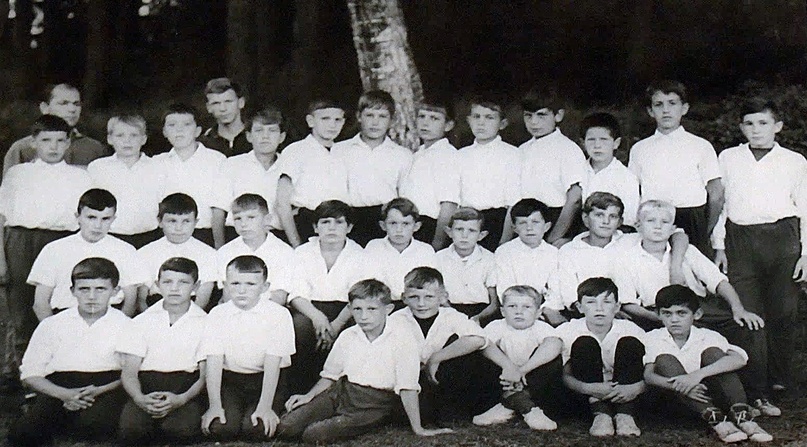 Лев Сергеевич Сашихин и его команда. Спортивный лагерь. Дача Бор.Теза.