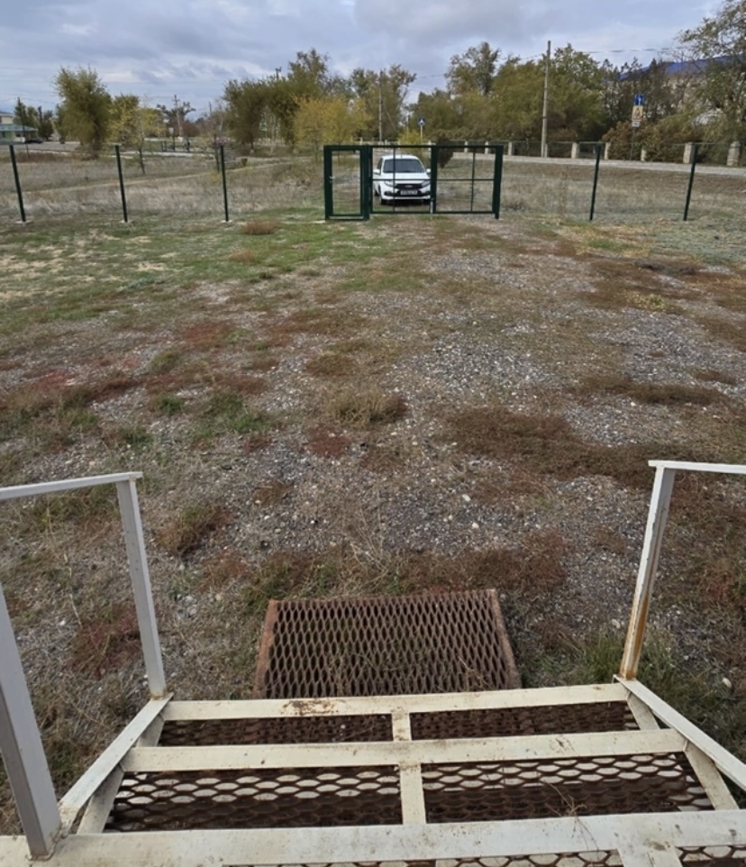 Сейчас вот такой подъезд и подход к храму