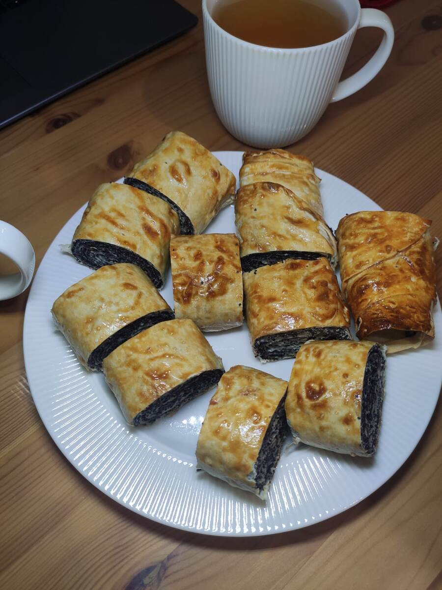 Рулет с маком. Фото автора.