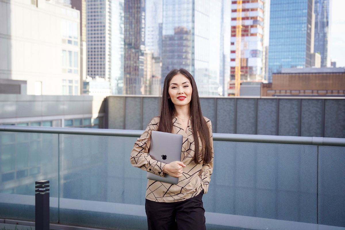 Иммиграционный юрист в США - Айя Балтабек