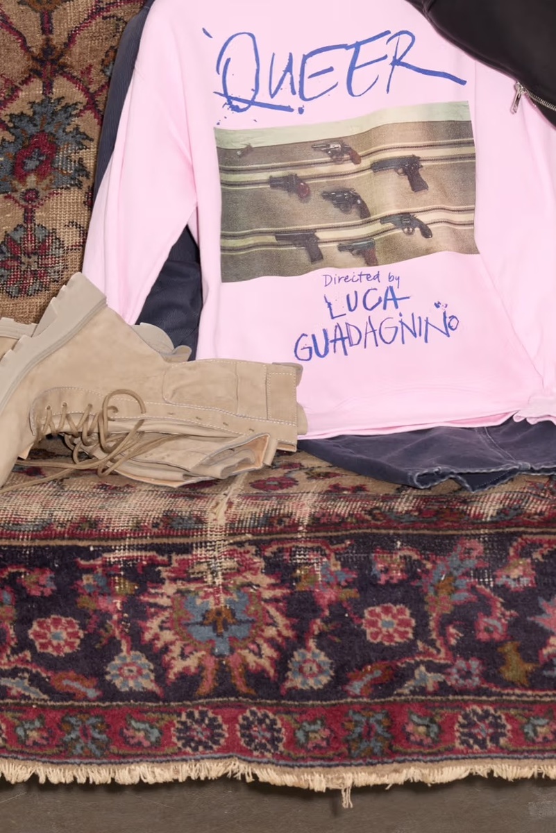    Джонатан Андерсон выпустил капсулу, посвященную фильму Луки Гуаданьино «Квир» (фото 1)