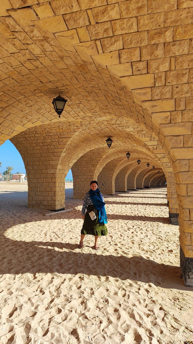 Мост возле спота с колоннами 