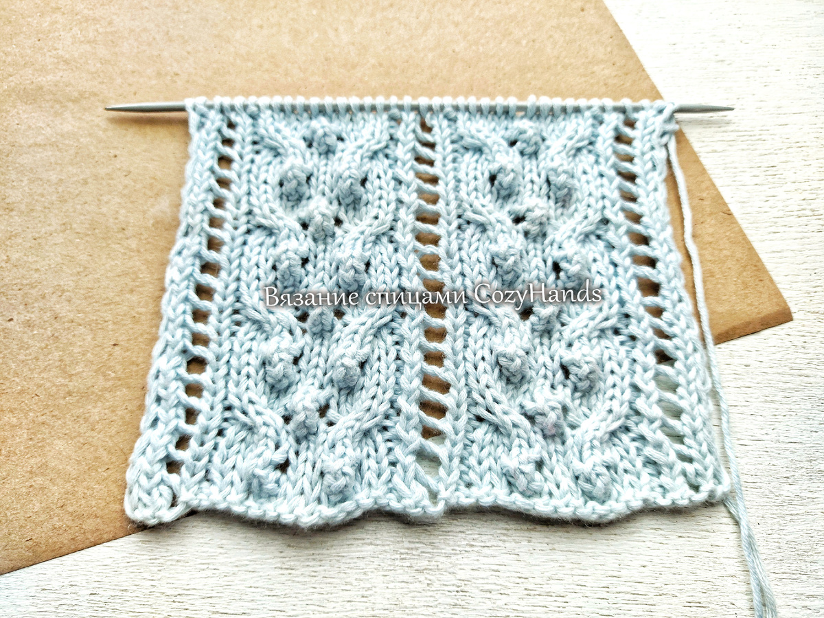 Красивая фантазийная коса с шишечками и ажуром