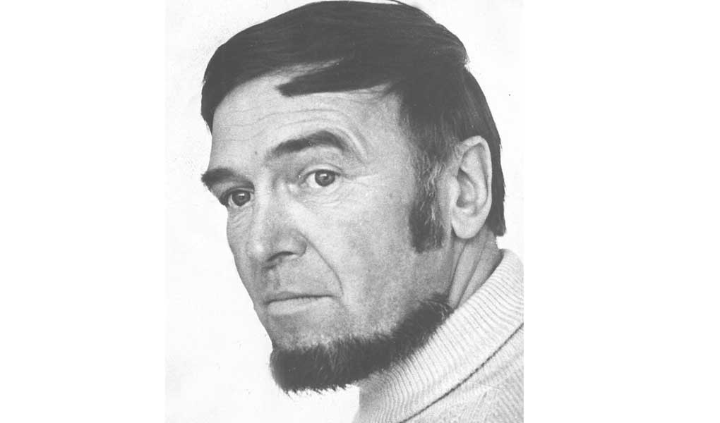 Писатель Марк Баринов