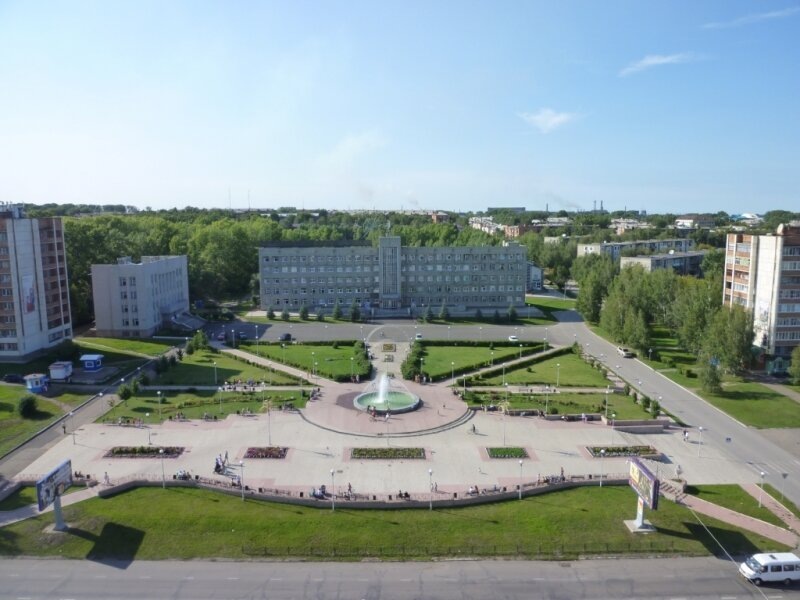 Юрга, площадь с фонтаном (фото из интернета)