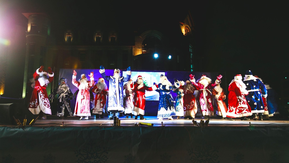    Югорчан пригласили на открытие Всероссийского съезда Дедов Морозов