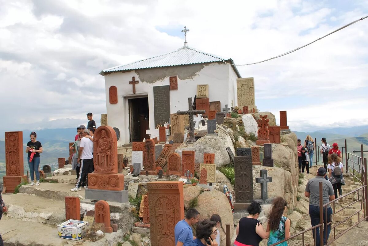 CC BY-SA 4.0 / Armineaghayan / St. Hovhannes chapel, Hartagyugh