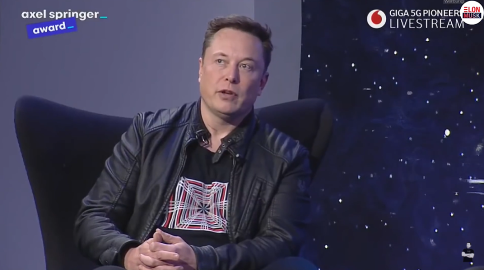    Илон Маск. Источник: кадр из youtube.com