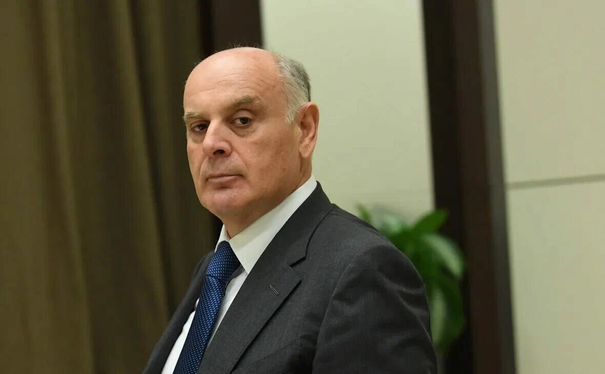 Аслан Бжания