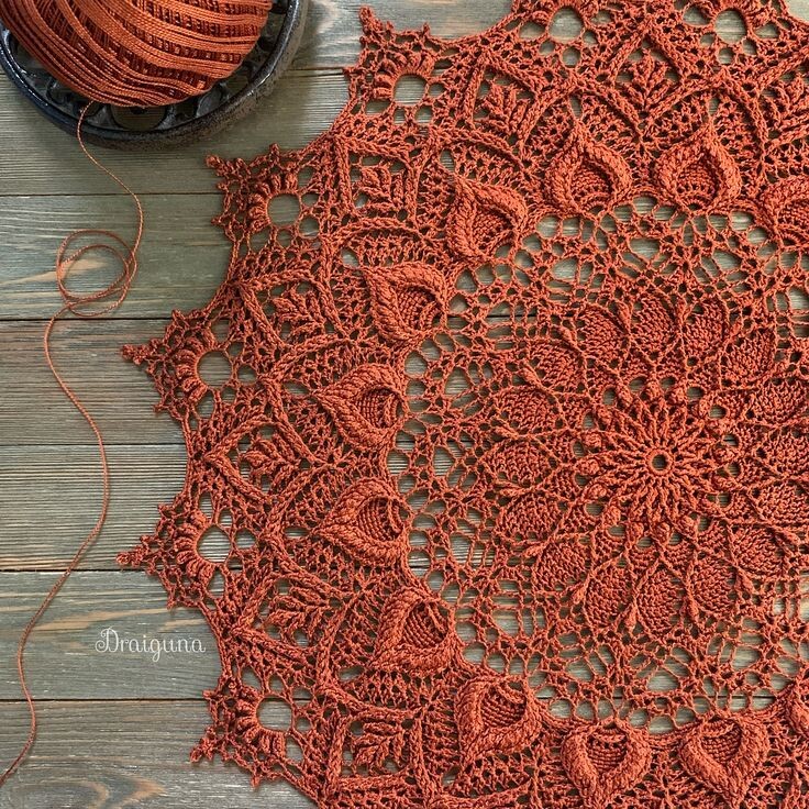 Примеры симпатичных для меня исполнений.