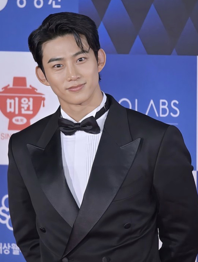 Ну красавчик же!?)