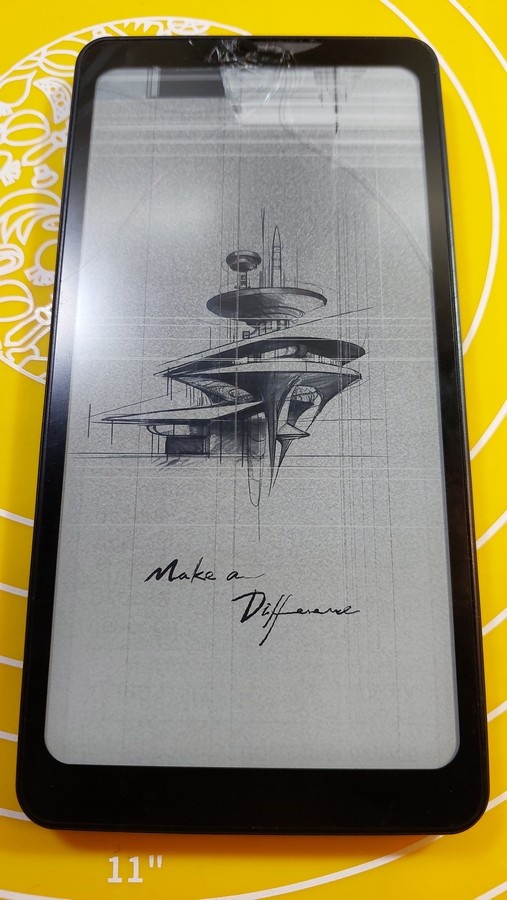 Onyx Boox Palma во весь рост. Потрёпанная но не сломленная.