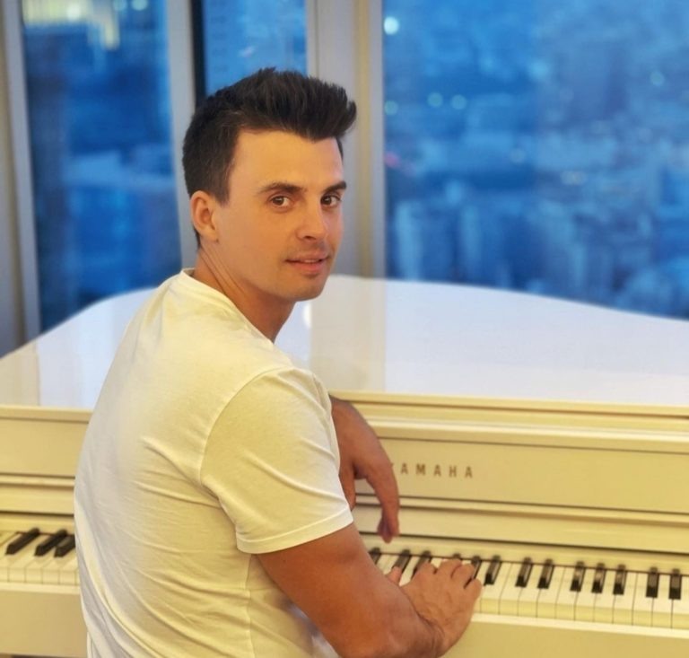    Фото: @kirillturichenko Маргарита Салахова