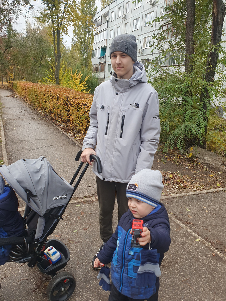 Елисей, Игорь и Мартин