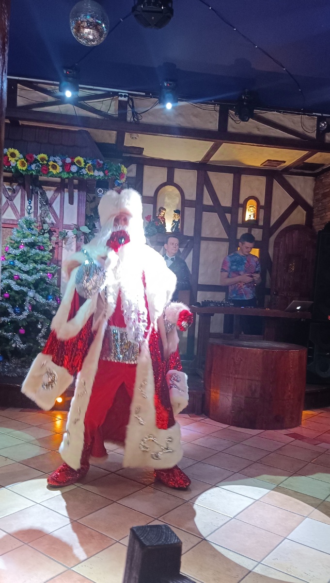 В прошлом году в ресторане "Зер Гуд"