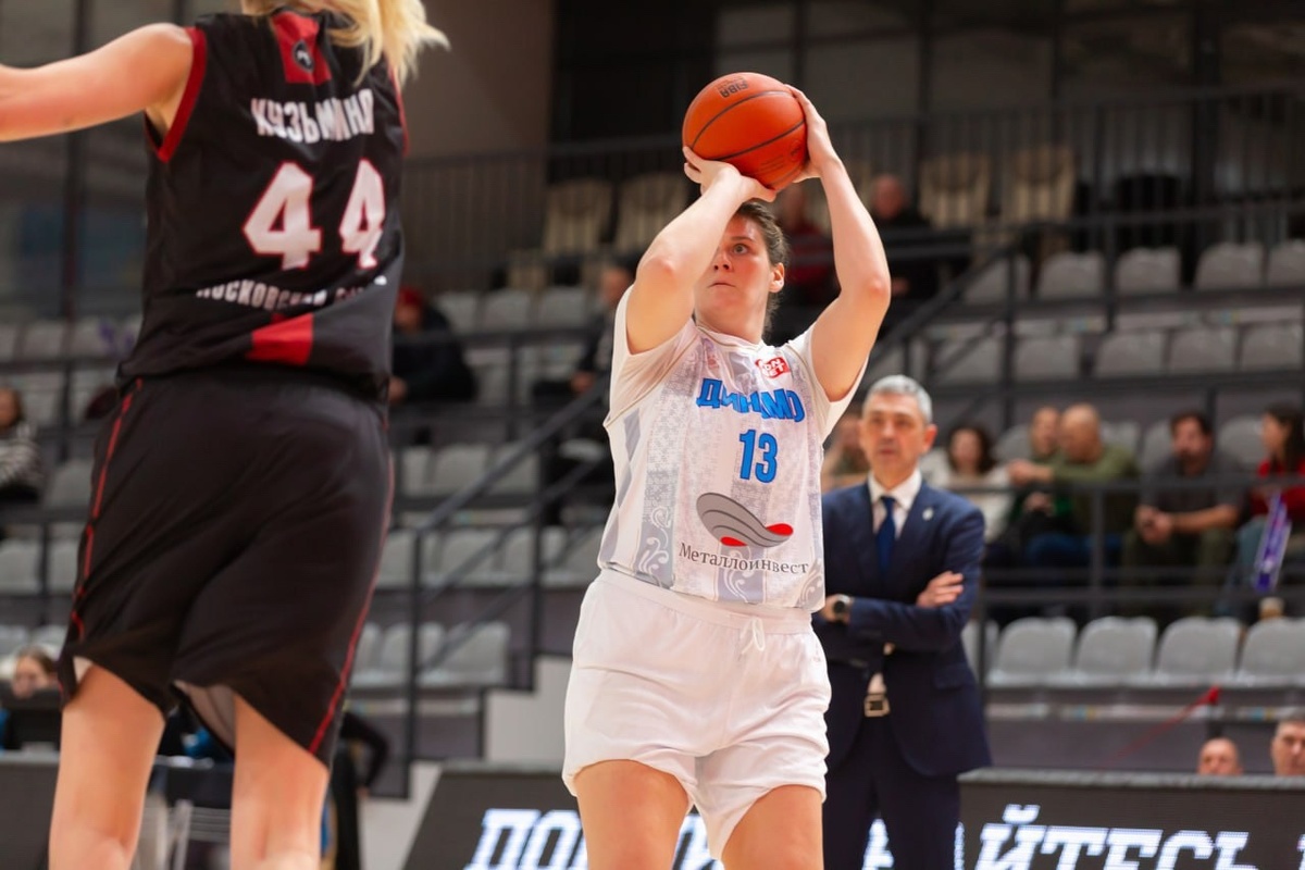    Курское "Динамо" уверенно переиграло "Спарту энд К" из Видного