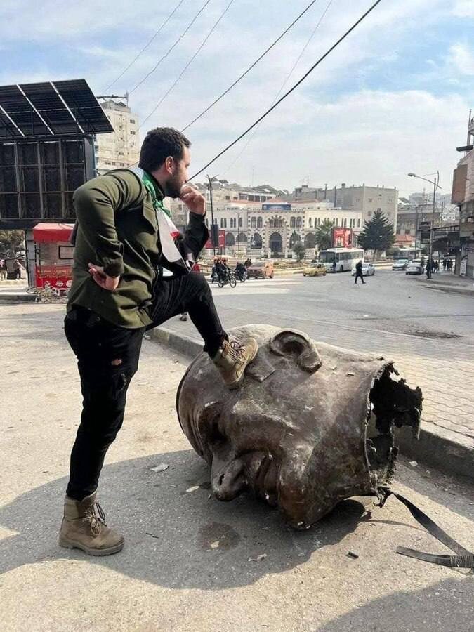 Сирия в эти дни. Из открытых источников в сети интернет.