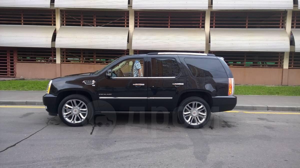   Cadillac Escalade III GMT 926. Фото auto.drom.ru