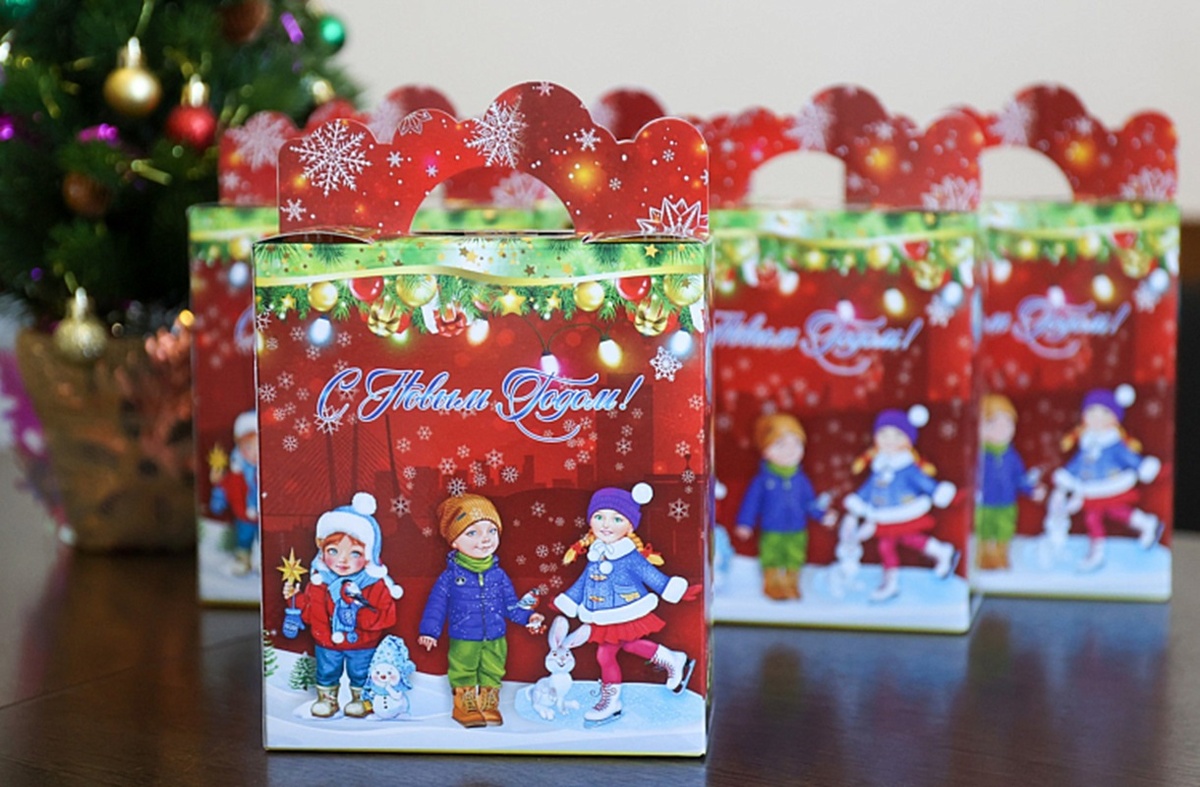 Презенты получат более 180 тысяч малышей.  Фото: Фото: Правительство Приморского края/ Иван Дякин / primorsky.ru