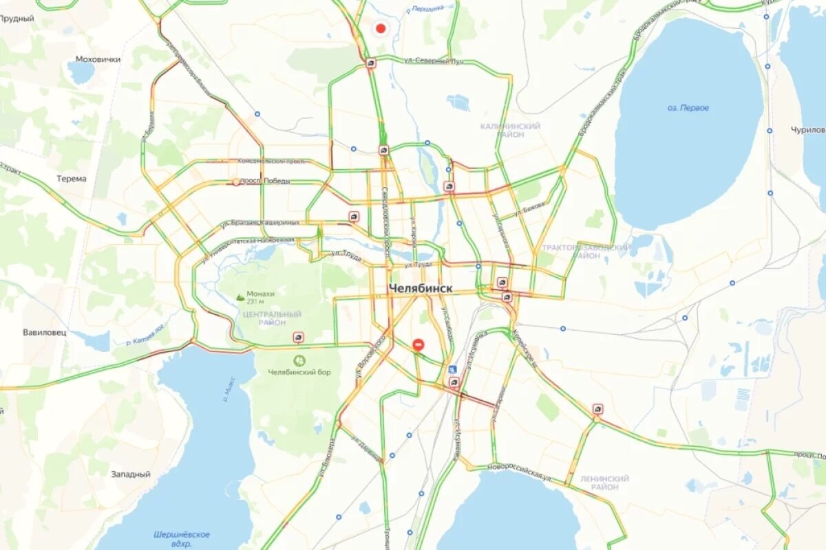    9-балльные пробки сковали дороги Челябинска утром 13 декабря
