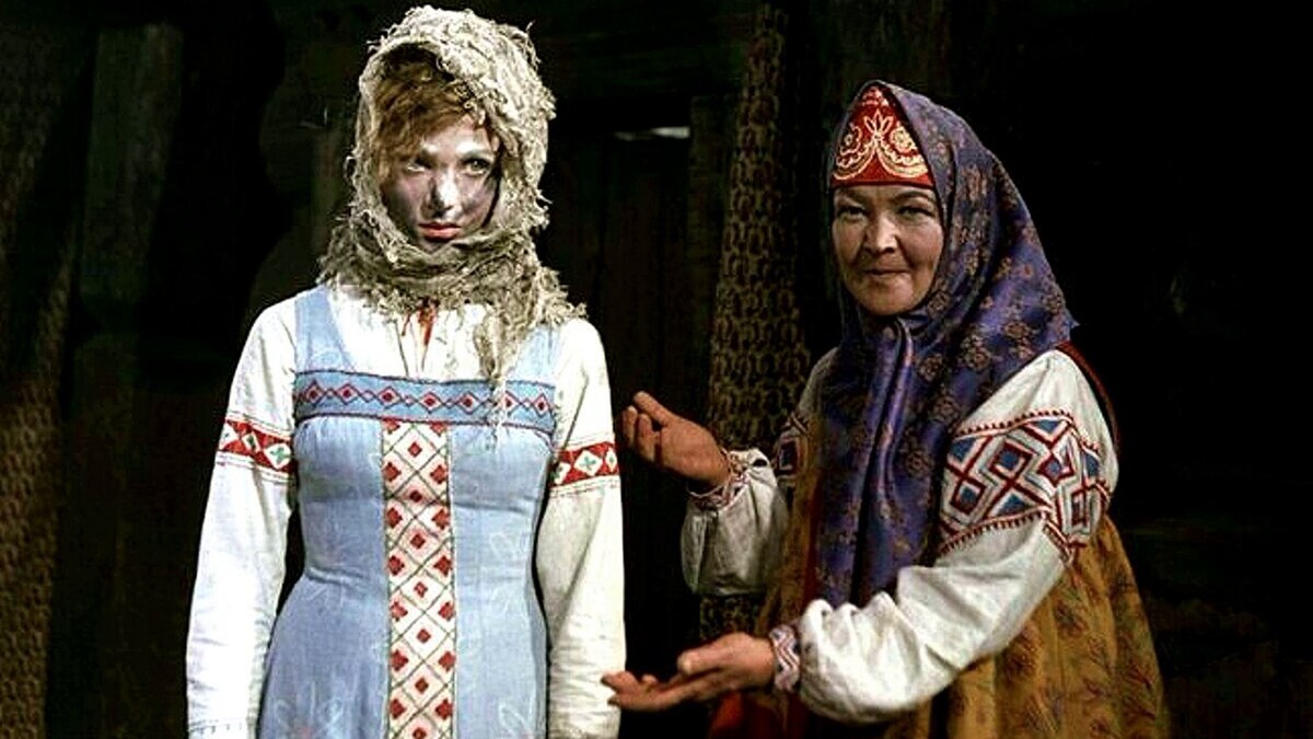 Настеньку осовременят - хорошо это или плохо? Кадр из фильма "Морозко"  