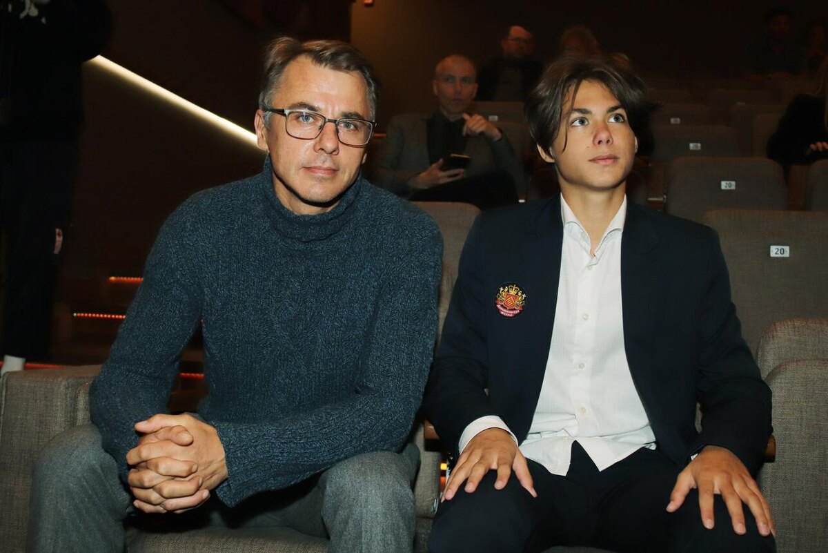    Игорь Петренко с сыном Матвеем Ekaterina Tsvetkova/Global Look Press