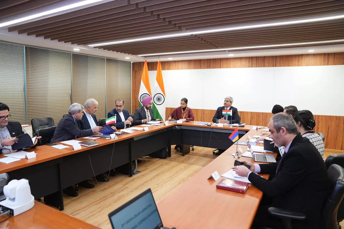 © Photo : official site of MFA of RA