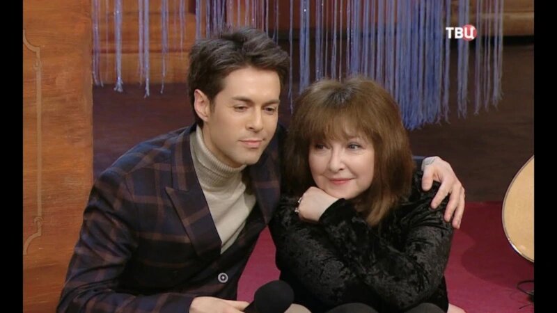 Екатерина Семенова и Марк Тишман / кадр из программы «Приют комедиантов» 