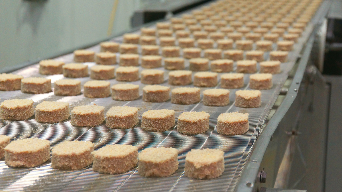 Производство котлет ТМ «ЕРМОЛИНО»