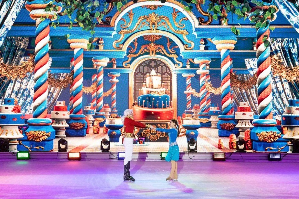 С 18 декабря и в январе здесь будут проходить показы спектакля «Щелкунчик».