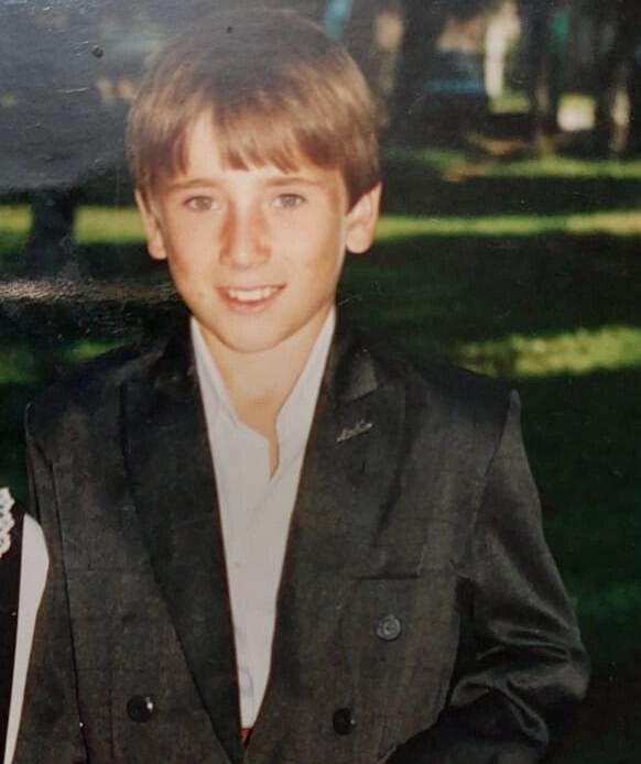    Будущий герой с детства был отзывчивым и добрым. Фото: Из личного архива / Тамара Есенова.