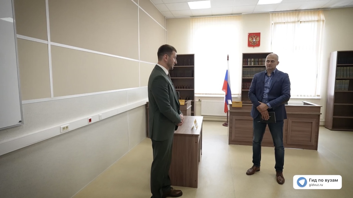 Роман Гетц и Кемрюгов Тенгиз Хатызович в СПбГАУ. СМИ «Гид по вузам».