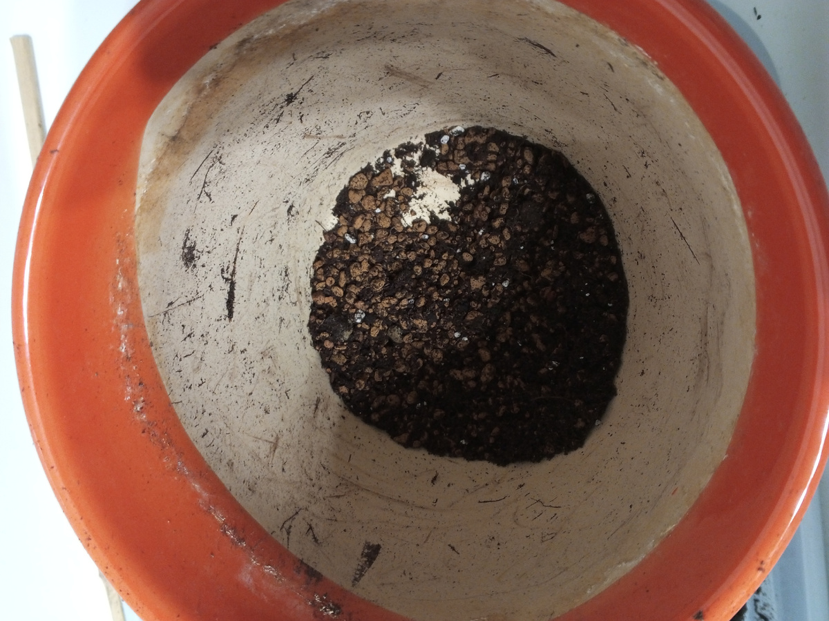 Глубина горшка