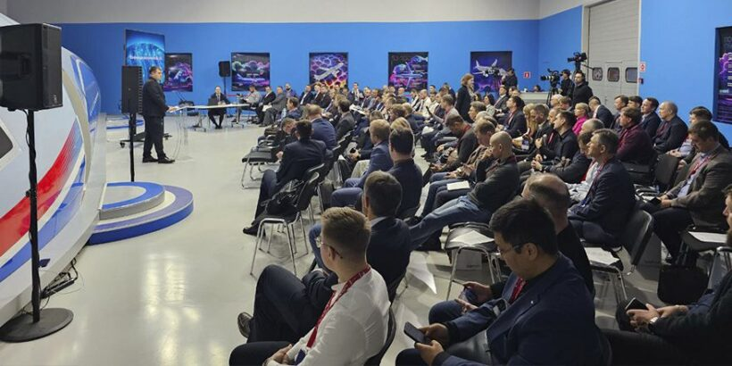 В «Яковлеве» представили статистику эксплуатации самолёта SSJ100 за 14 лет полётов