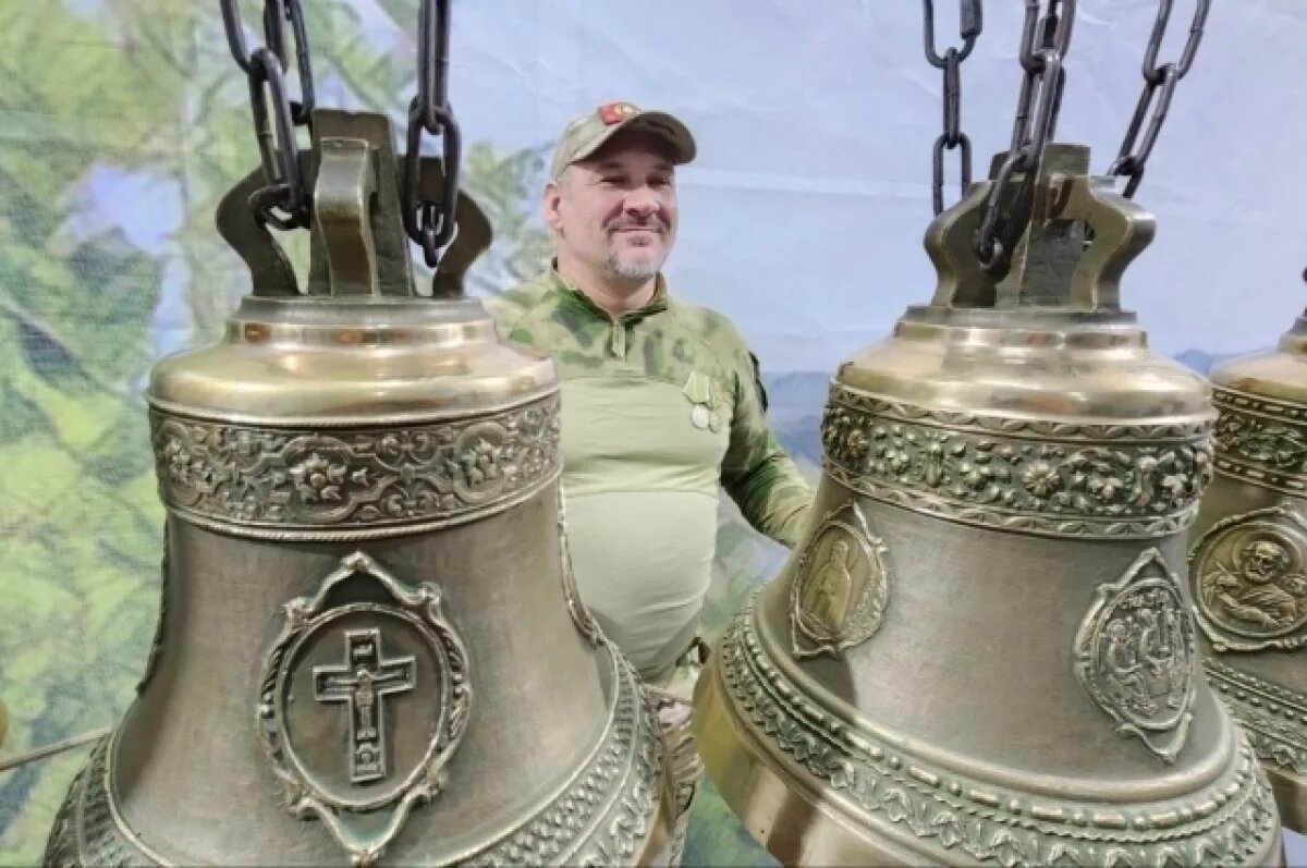    На концерты колокольного звона Вадим получил благословение.