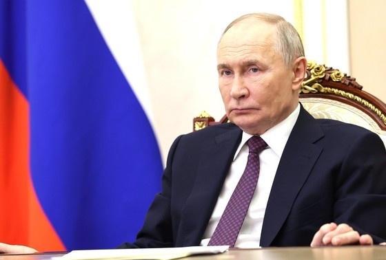    Владимир Путин