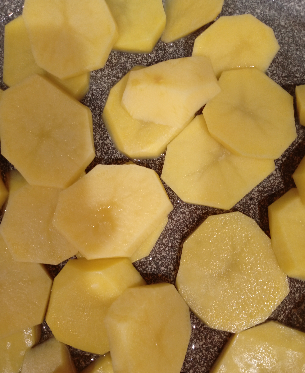 Вот так разложили.