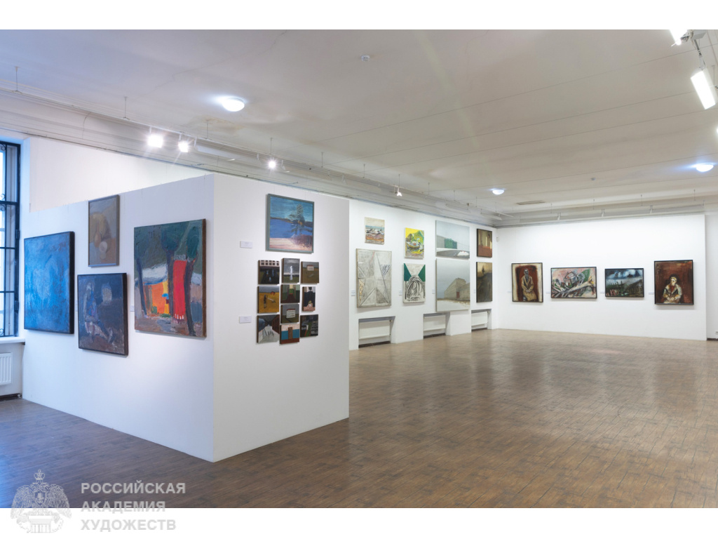 Фрагмент экспозиции  «Право на ошибку. Мастерская Павла Никонова» в МВК РАХ Галерее искусств Зураба Церетели (Москва, Пречистенка, 19). Фото: Виктор Берёзкин, пресс-служба РАХ. 2024.